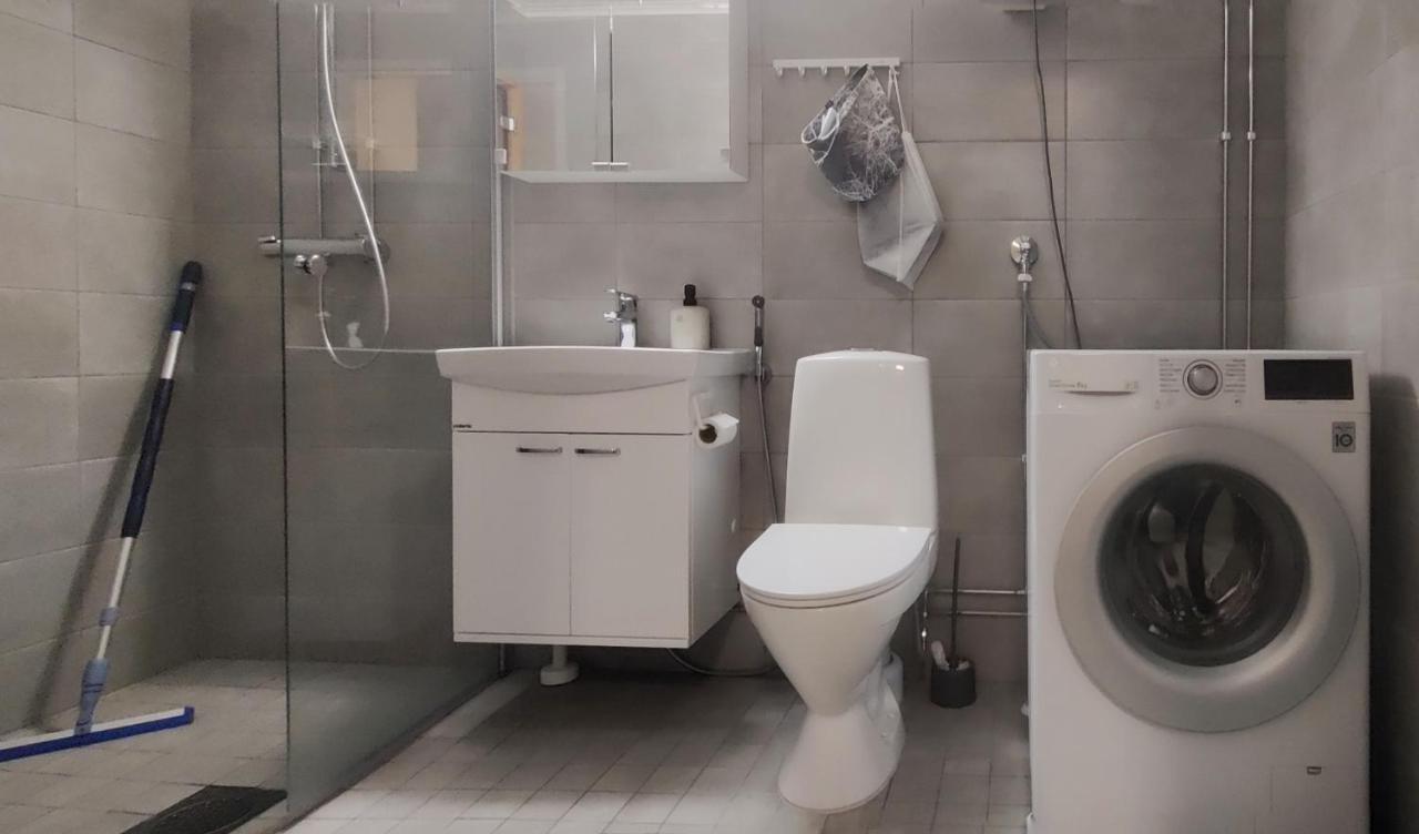 Niinivaara Apartment Saunallinen Ja Ilmastoitu Majoitus Joensuu Esterno foto